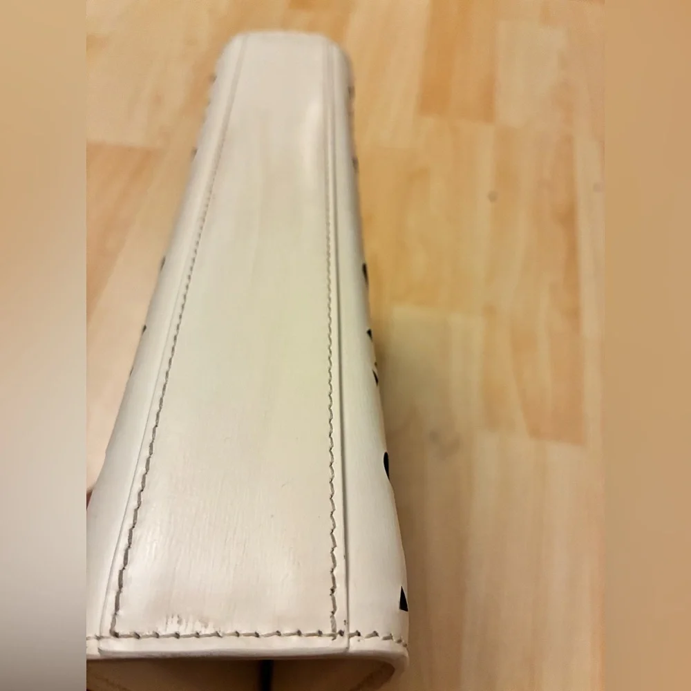 Alaïa Laser-Cut Vienne Leather Clutch